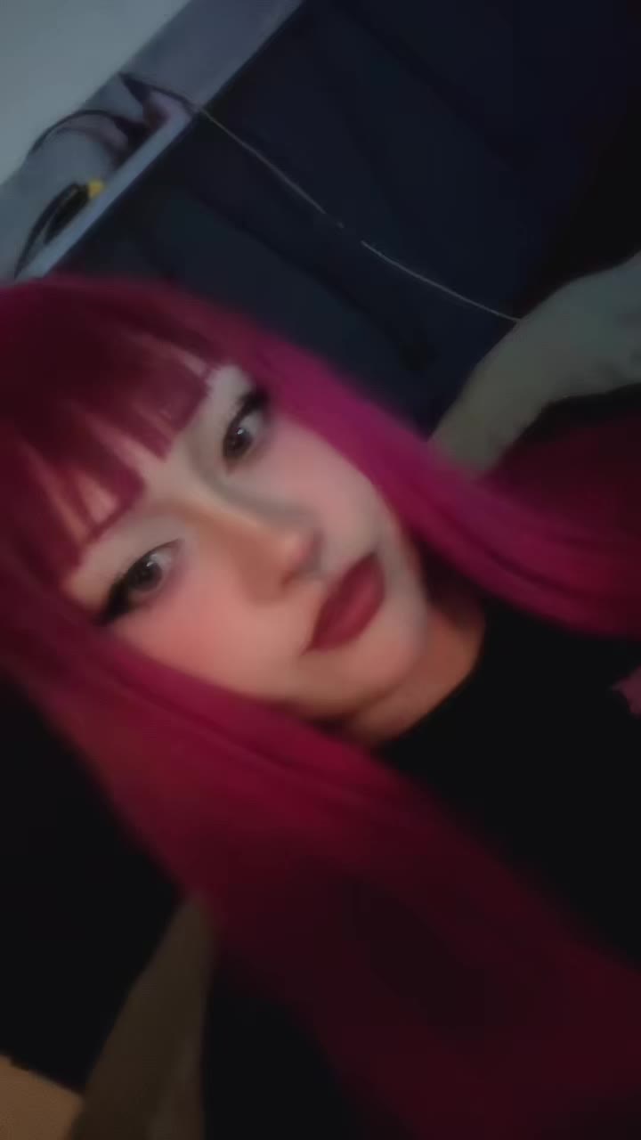@Kaylee Queen🕷️