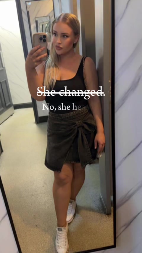 @𝓢𝓸𝓹𝓱𝓲𝓮-𝓹𝓪𝓲𝓰𝓮🖤