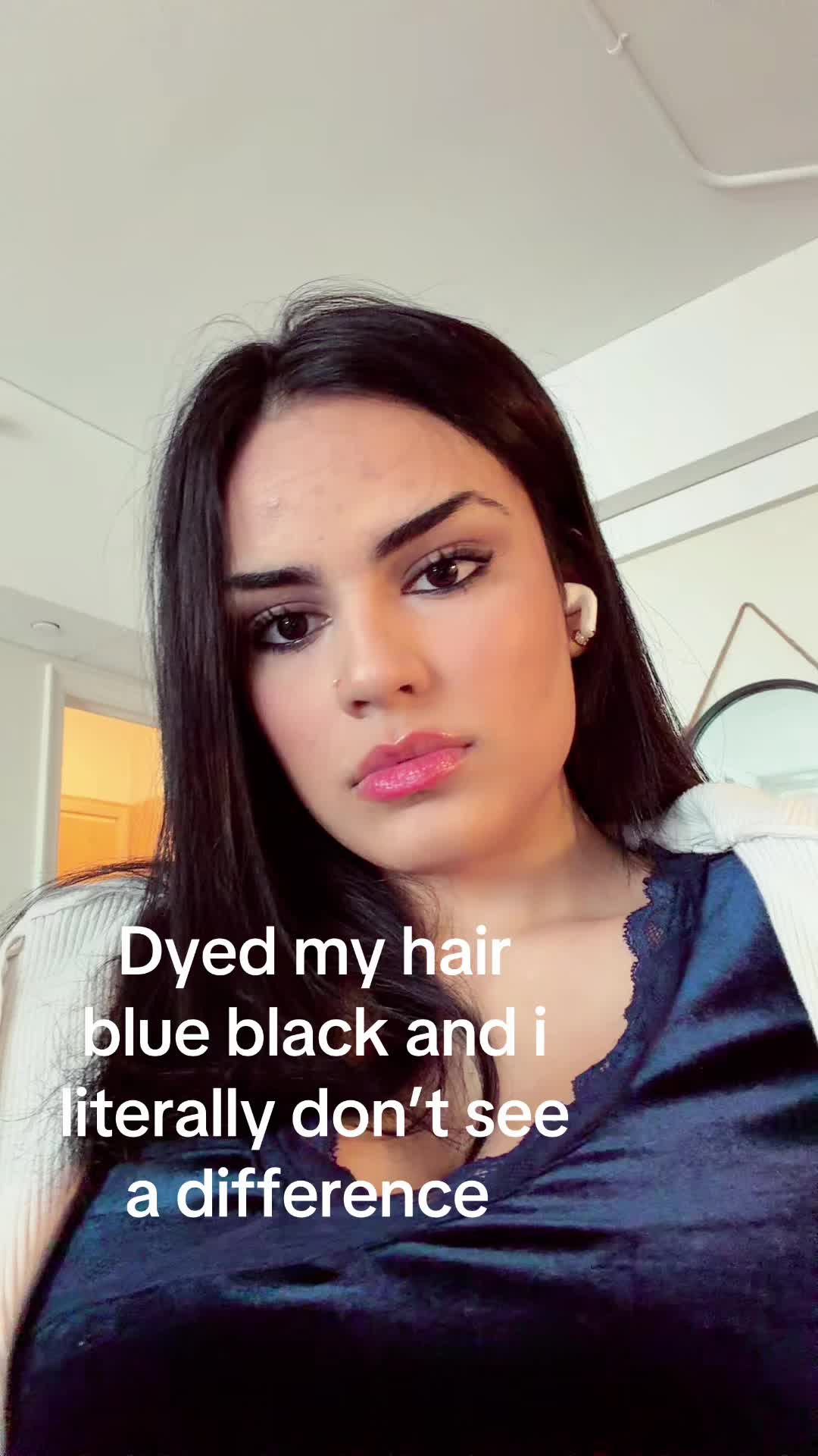 @Glaminai | Makeup Assistant