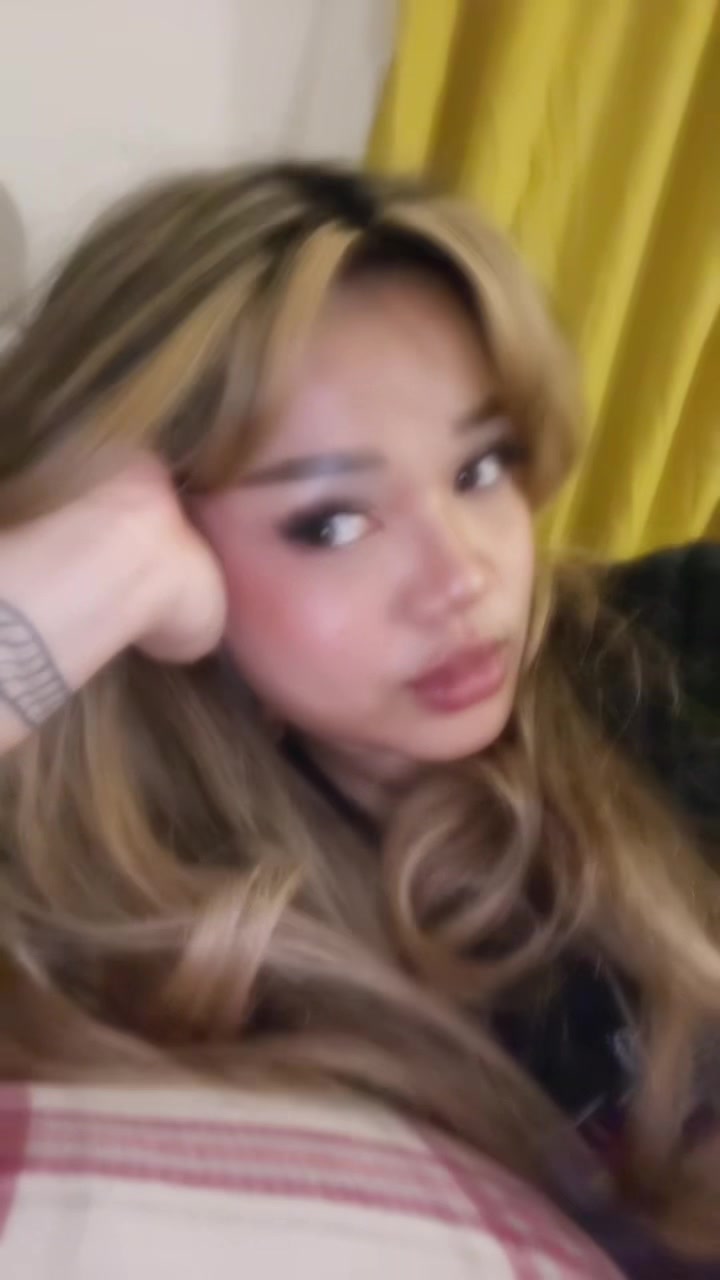 @Ria