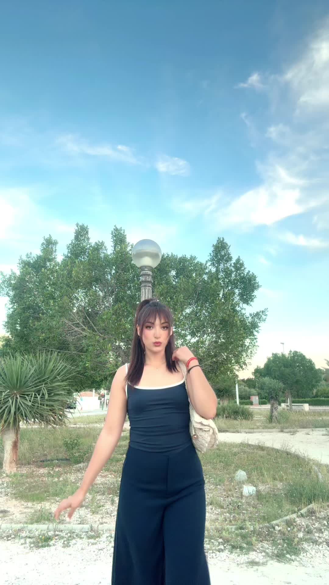 @Aouatif