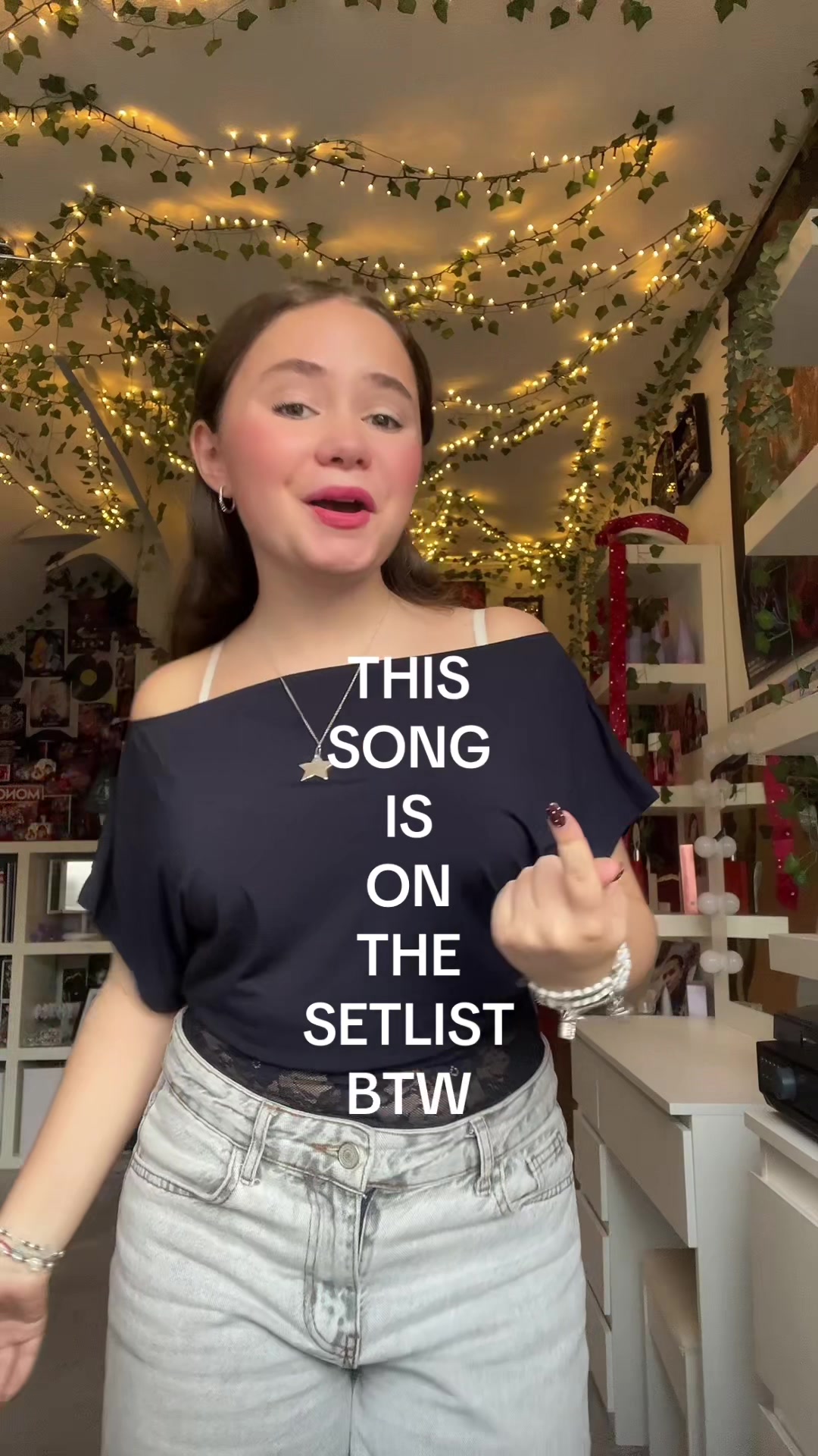 @𐙚˚࿔ 𝓐𝓷𝓷 𝜗𝜚˚⋆