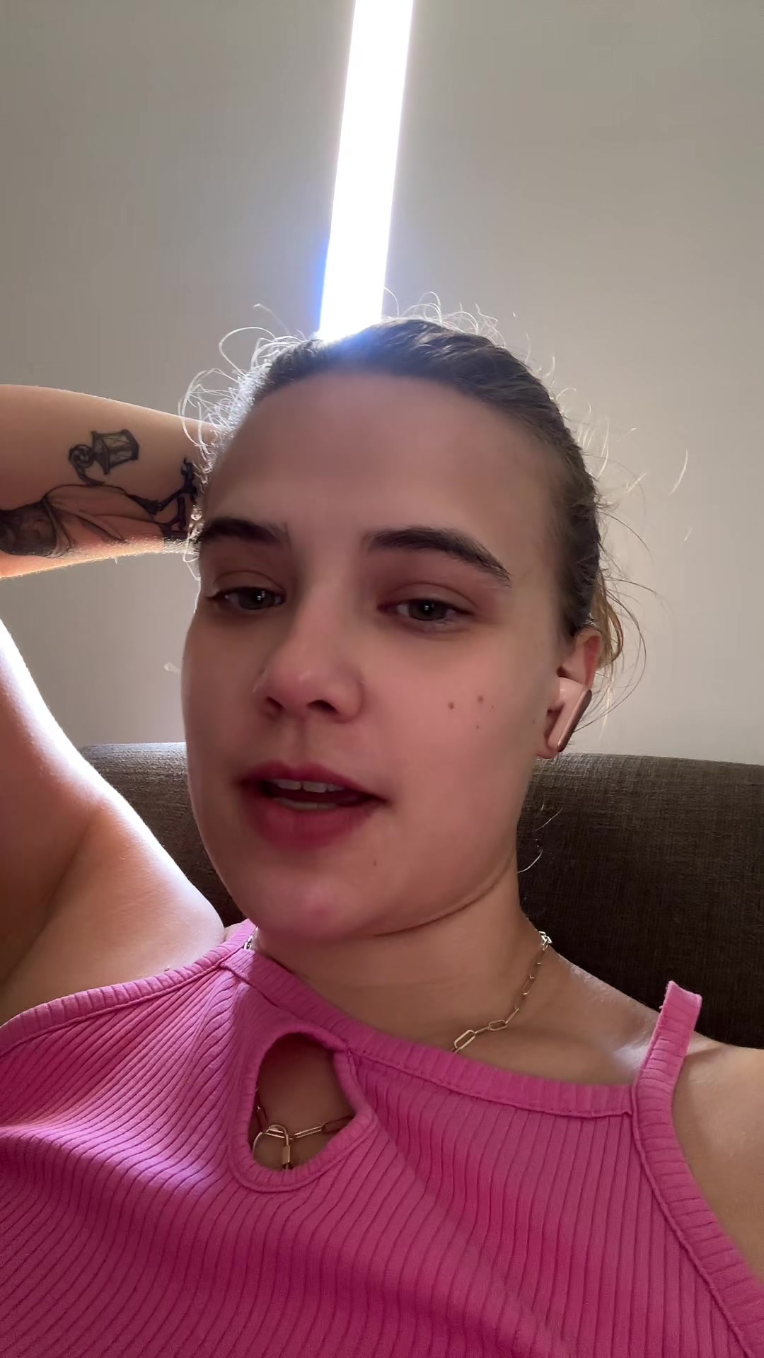 @FreakyFrey