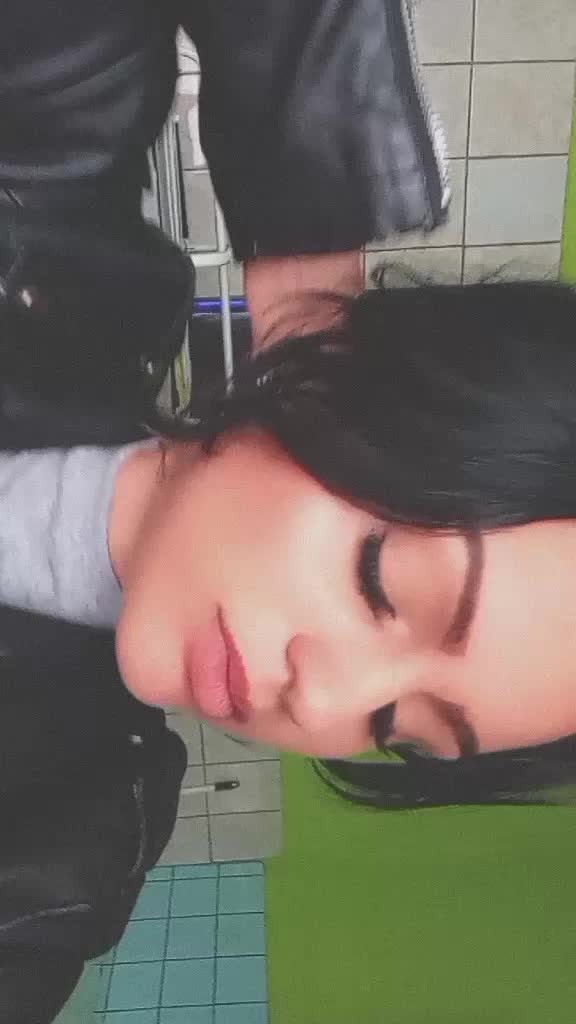 @Vir&aacute;g R&aacute;cz
