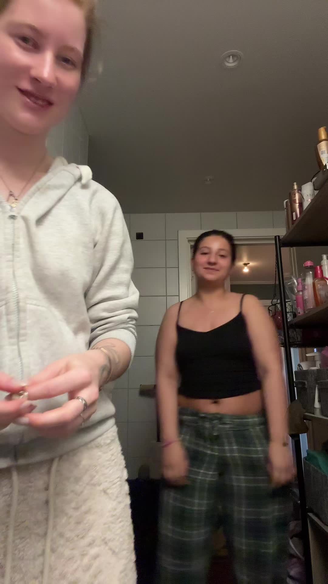 @😛😛