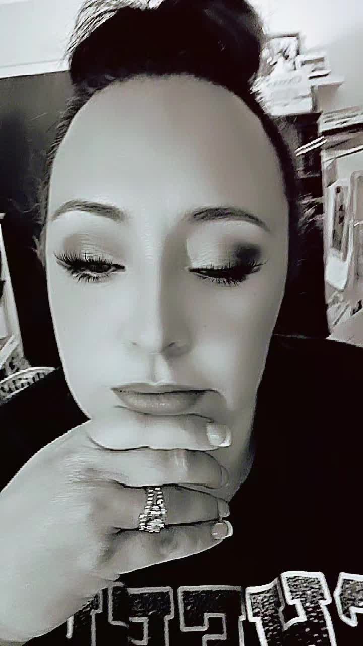 @#angieizhere♡