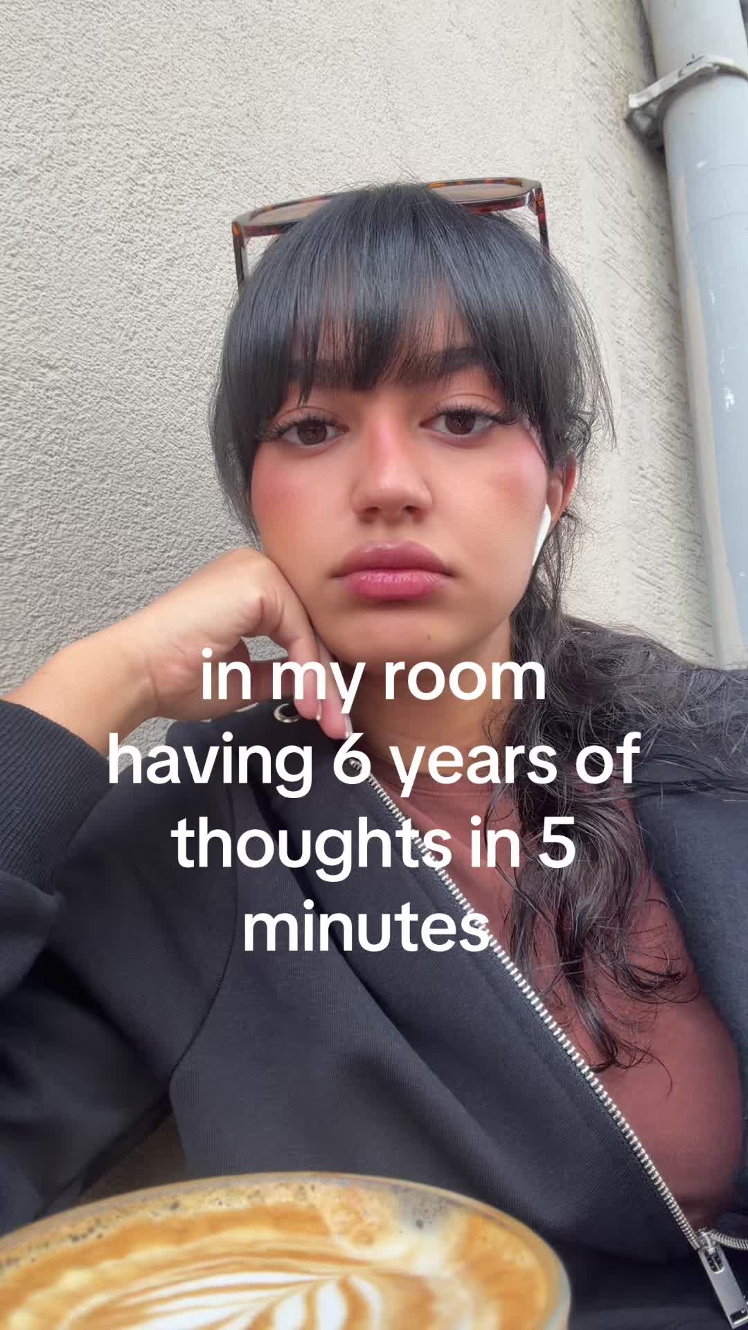 @️