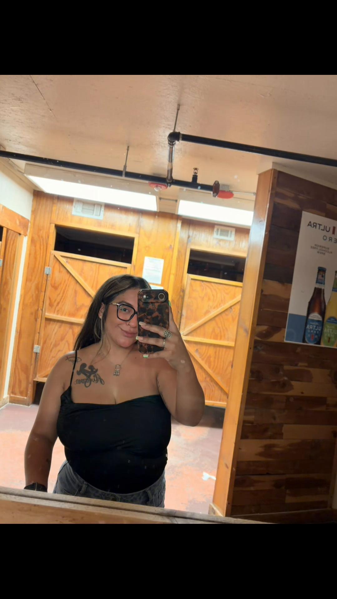 @Gabs925217