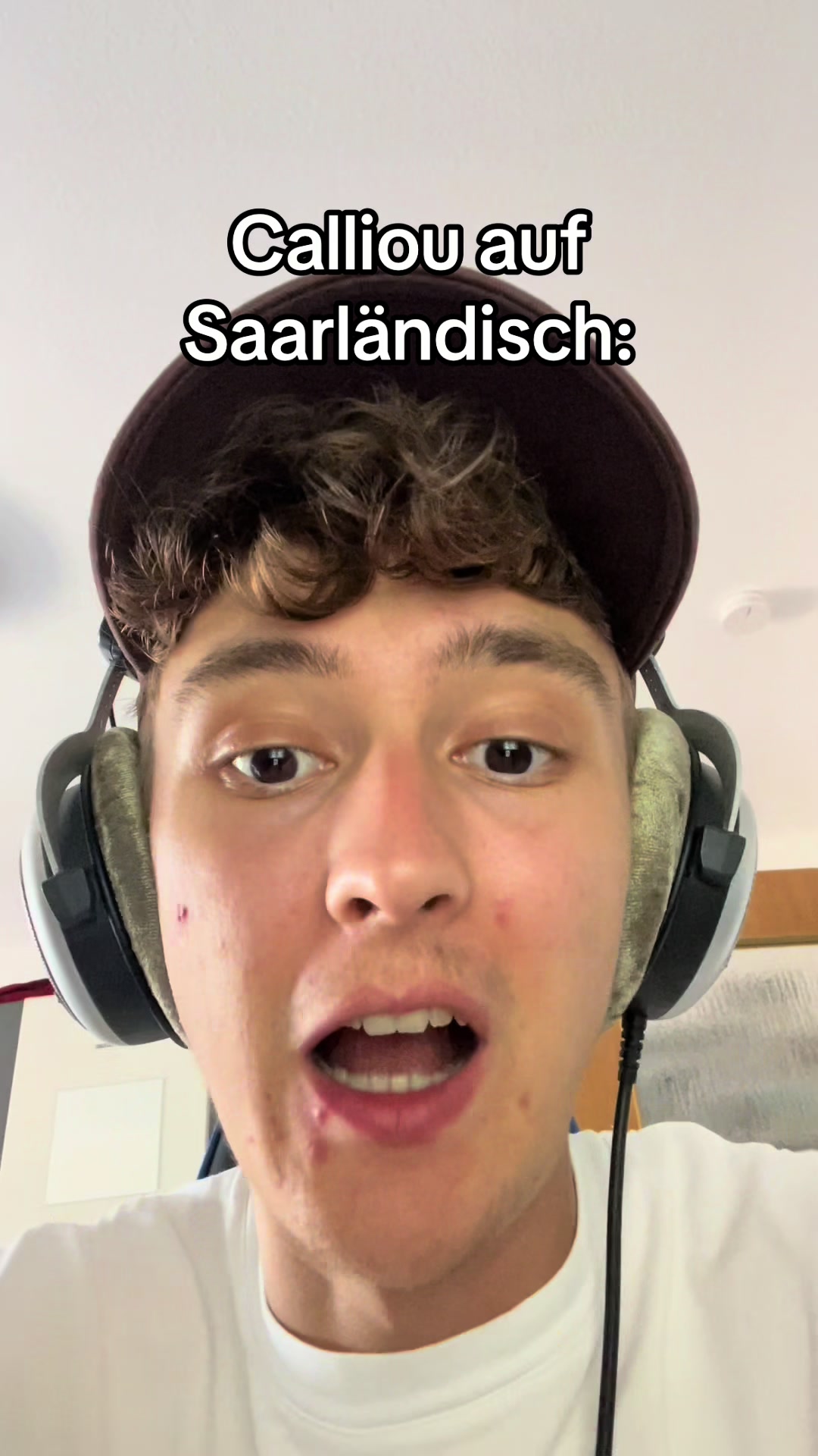@T&ouml;m