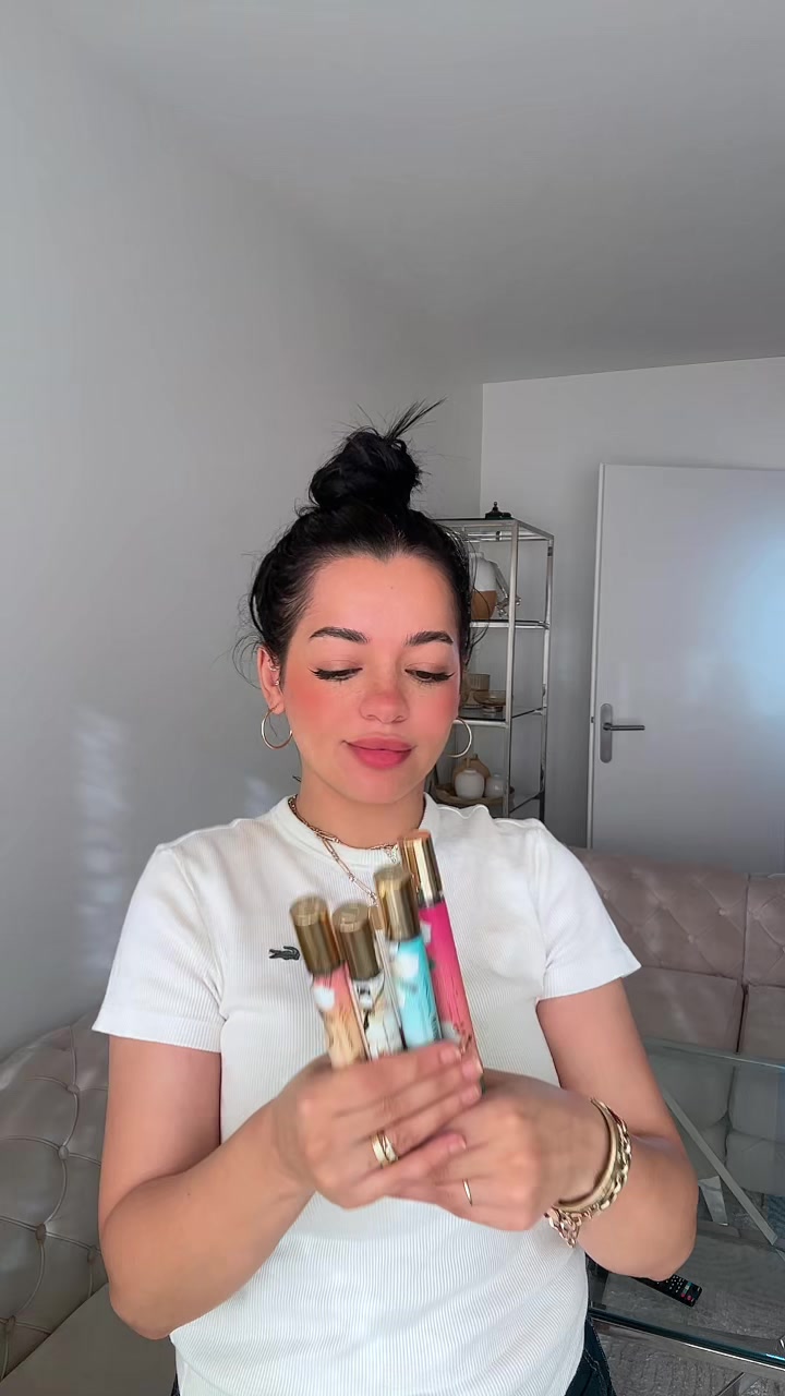 @Nina