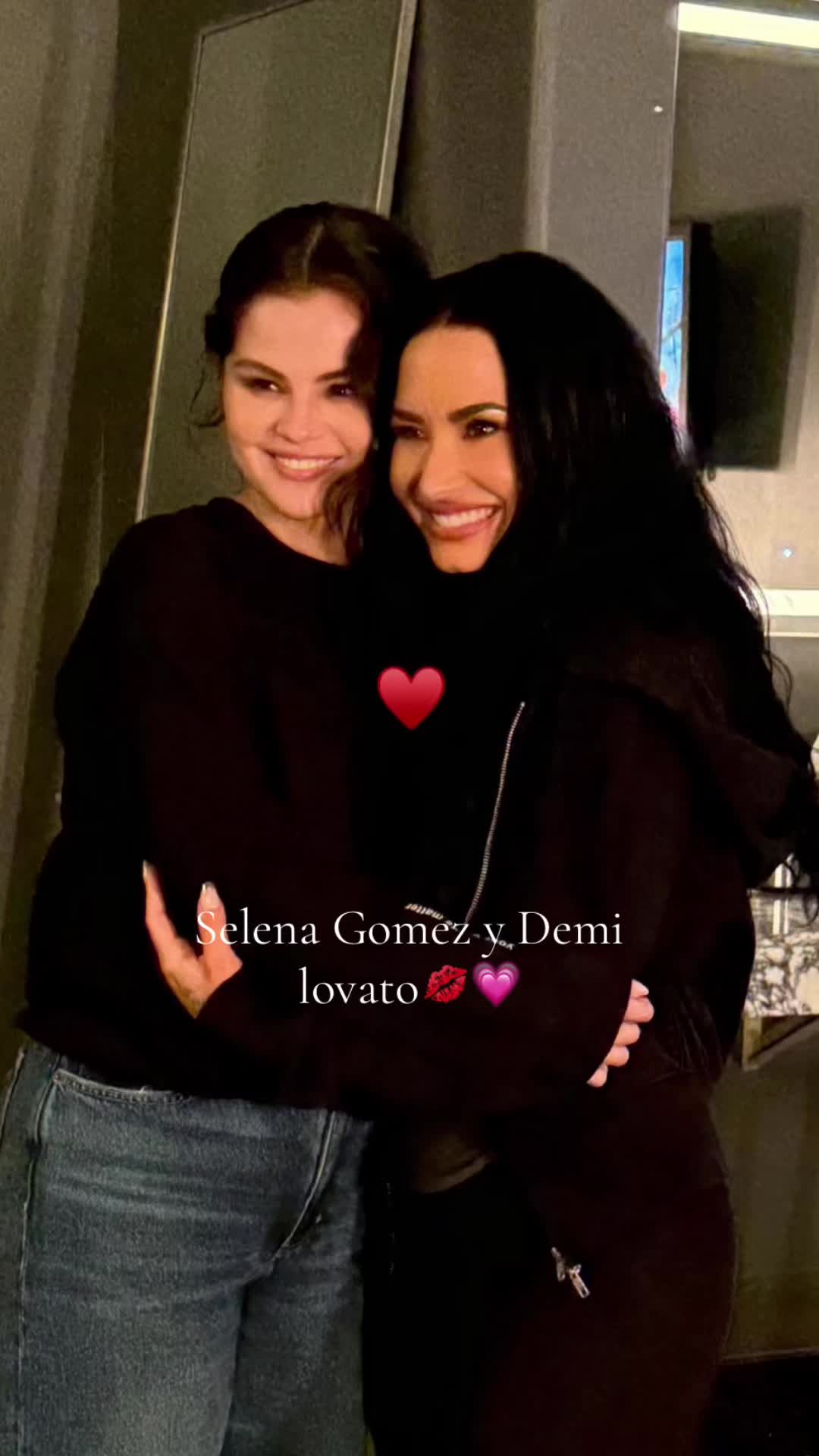 @Selenators ✨💋
