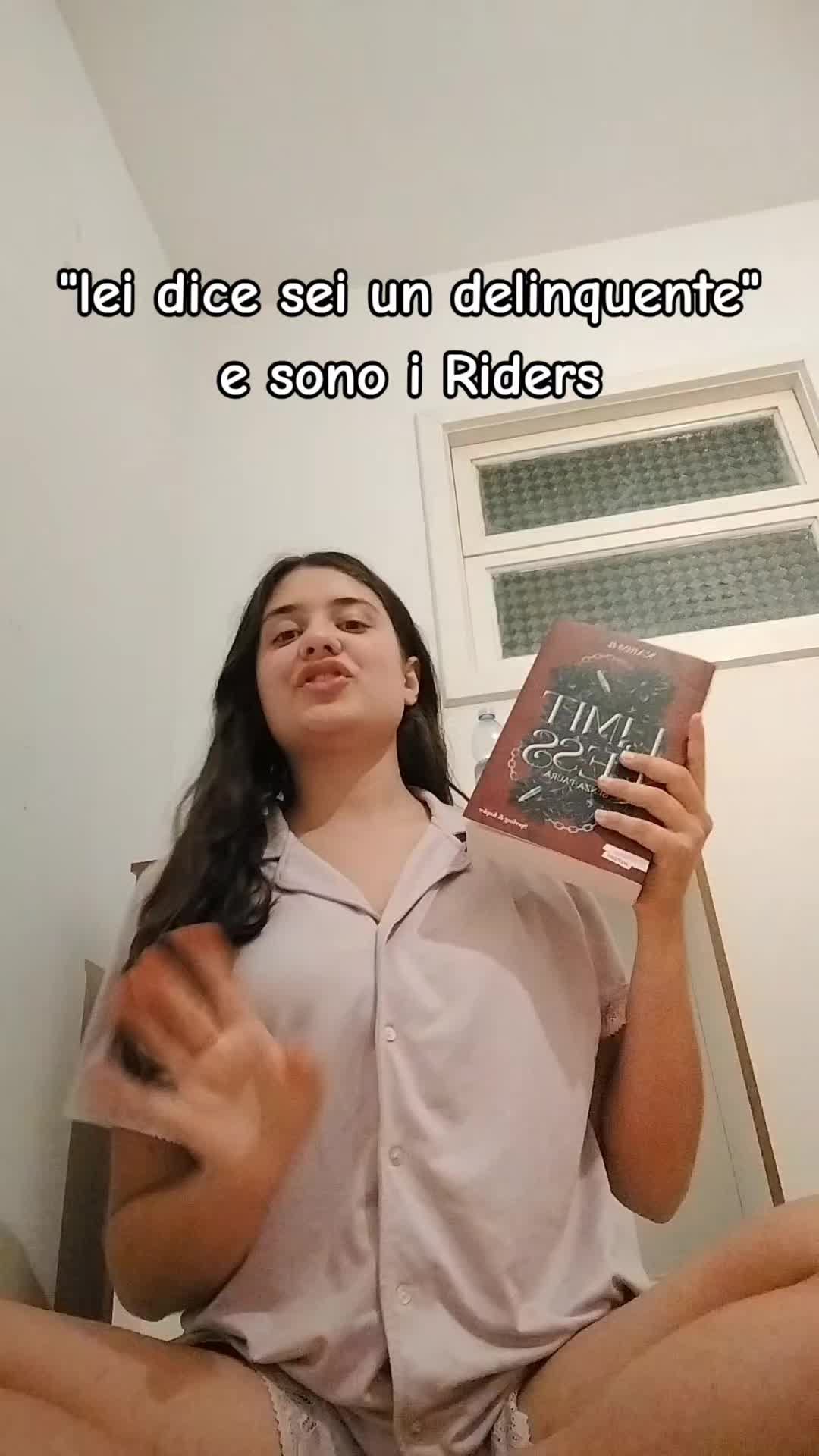 @🇮🇪Alex | 📚's version