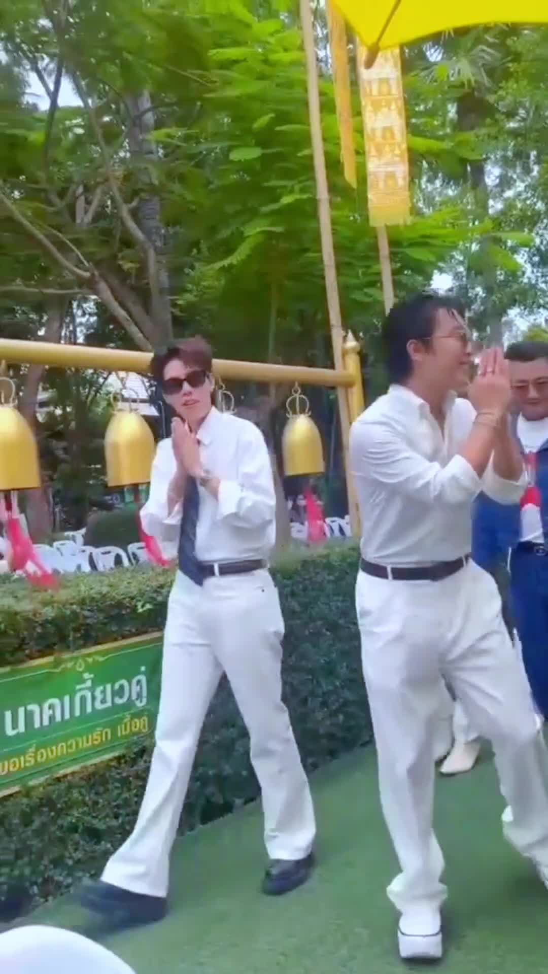 @แม่แดง เยอรมัน