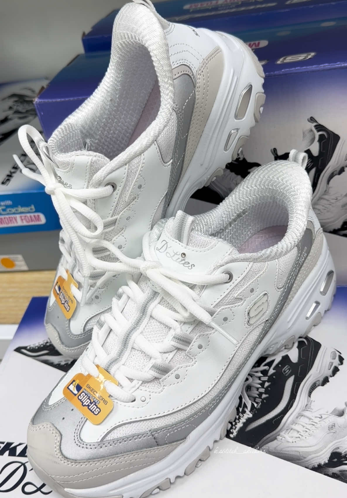 @K.S6titchSkechers