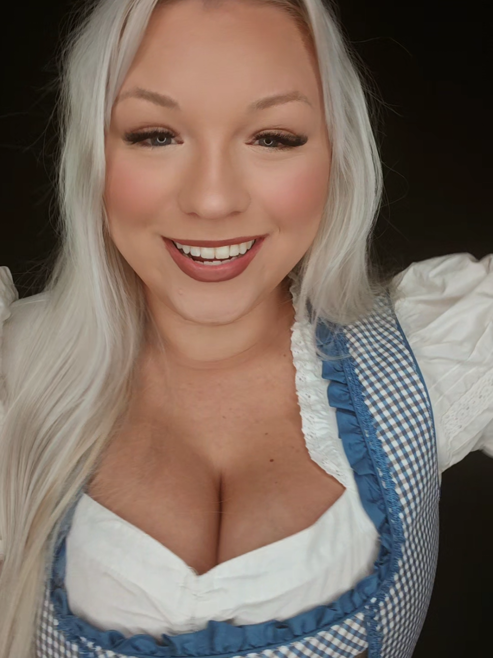 @Typicaltinaaa