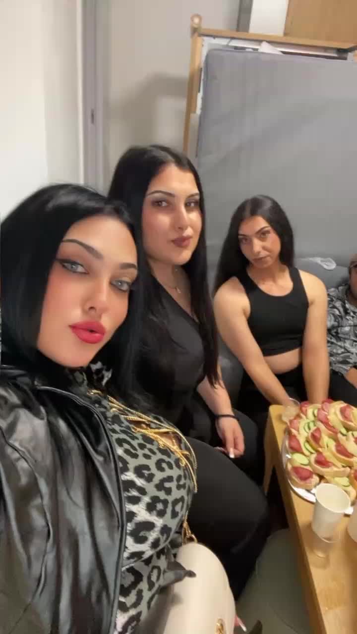 @Šejna OzgUr OzgUr