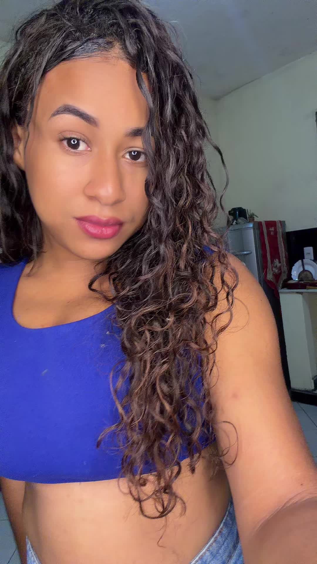@a_comelona_ofc