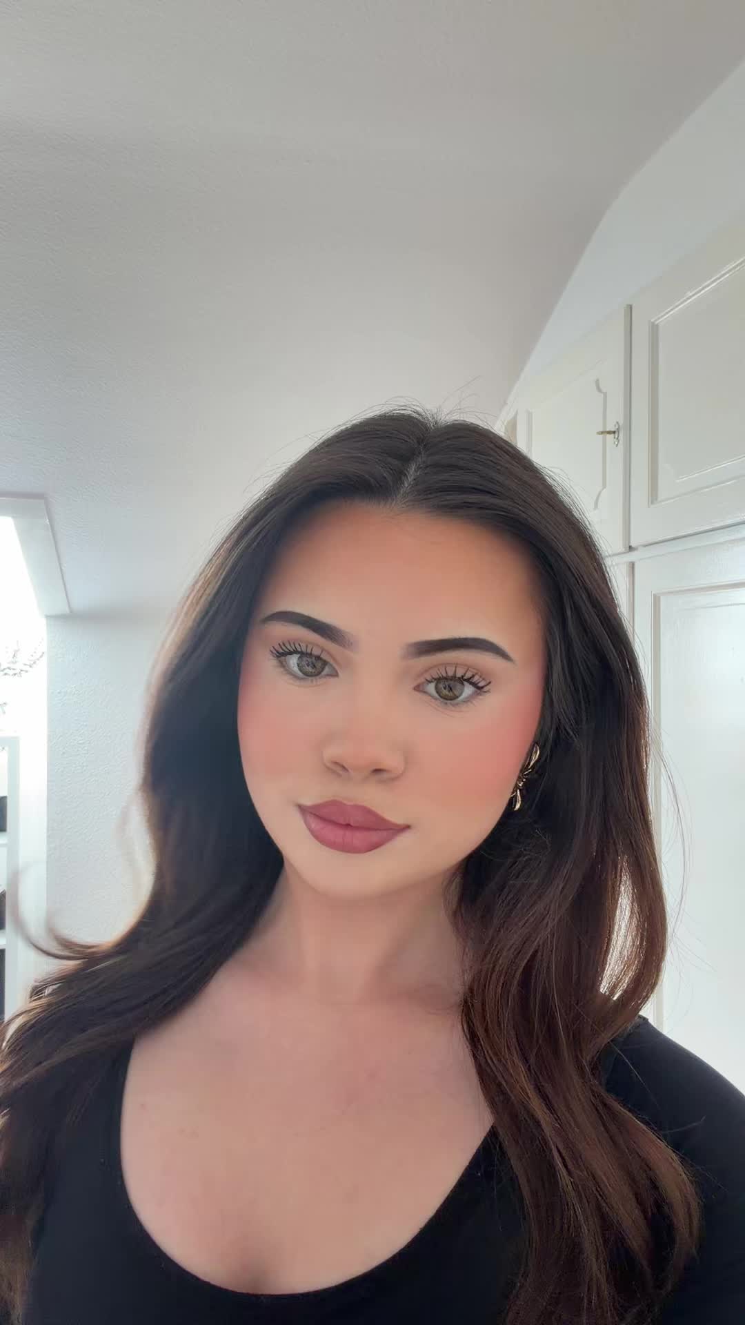@𝐿𝑒𝑜𝑛𝑎🍓