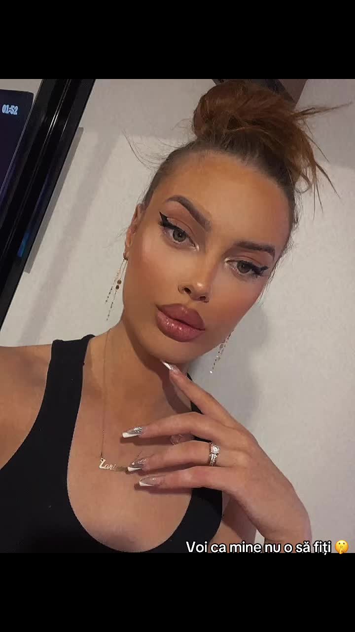 @Larisa AL