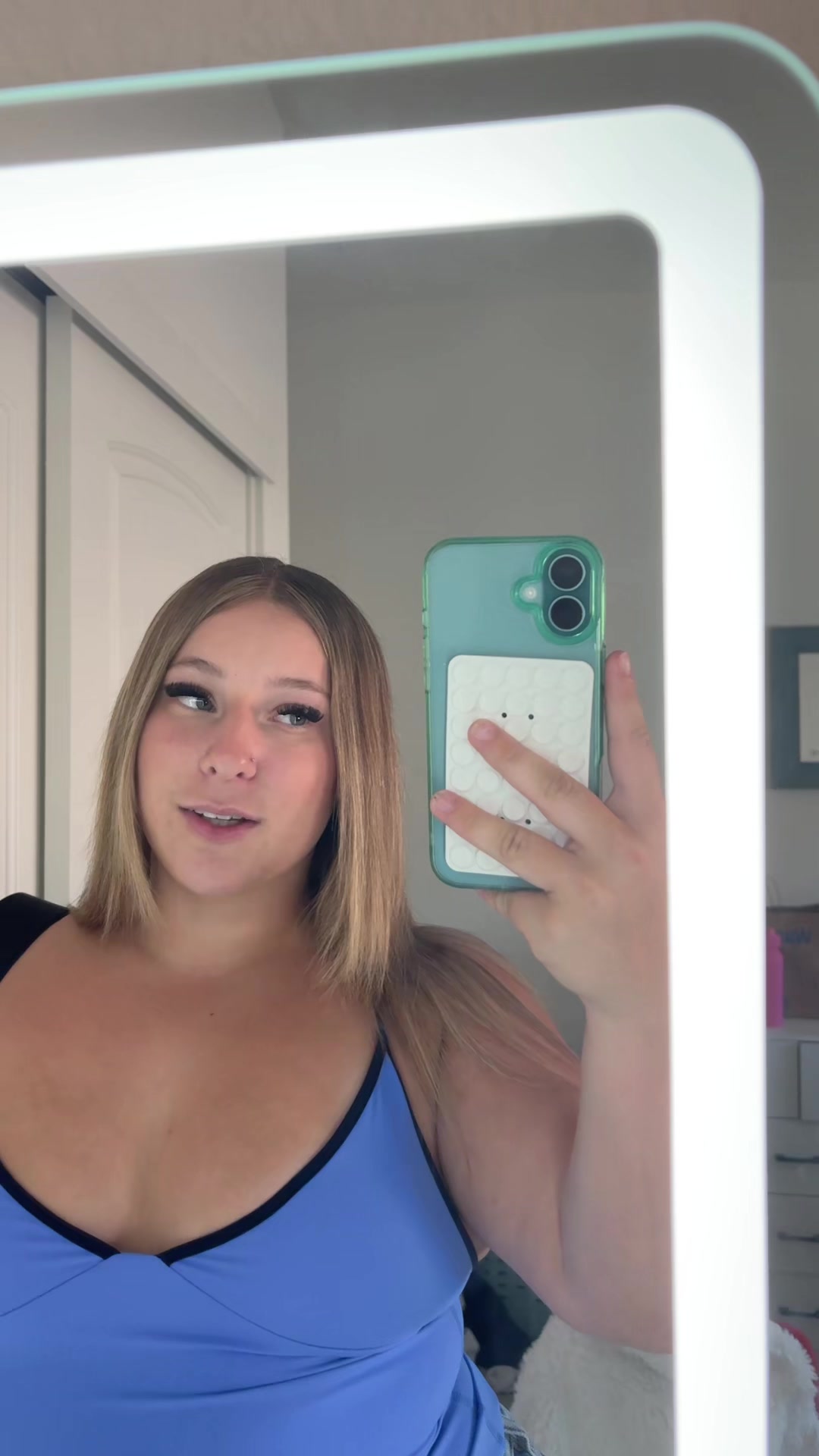 @💋