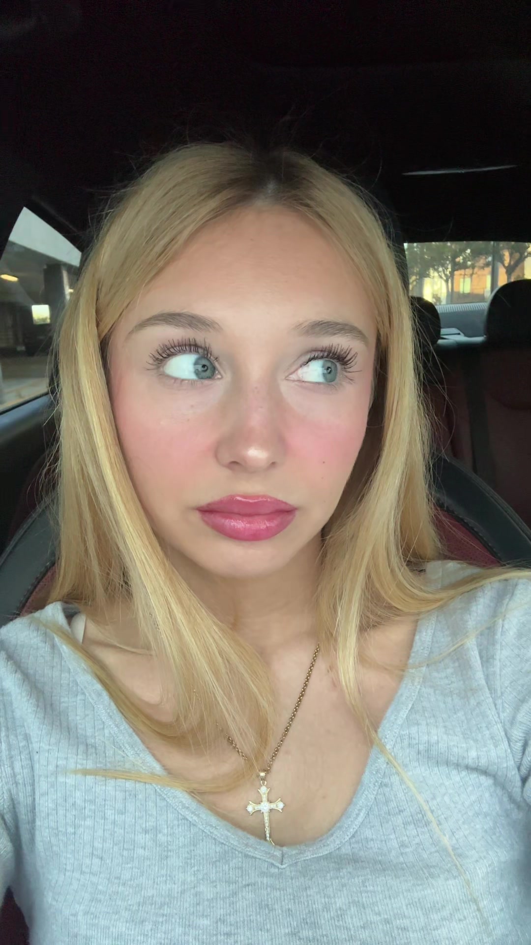 @nizzwizz