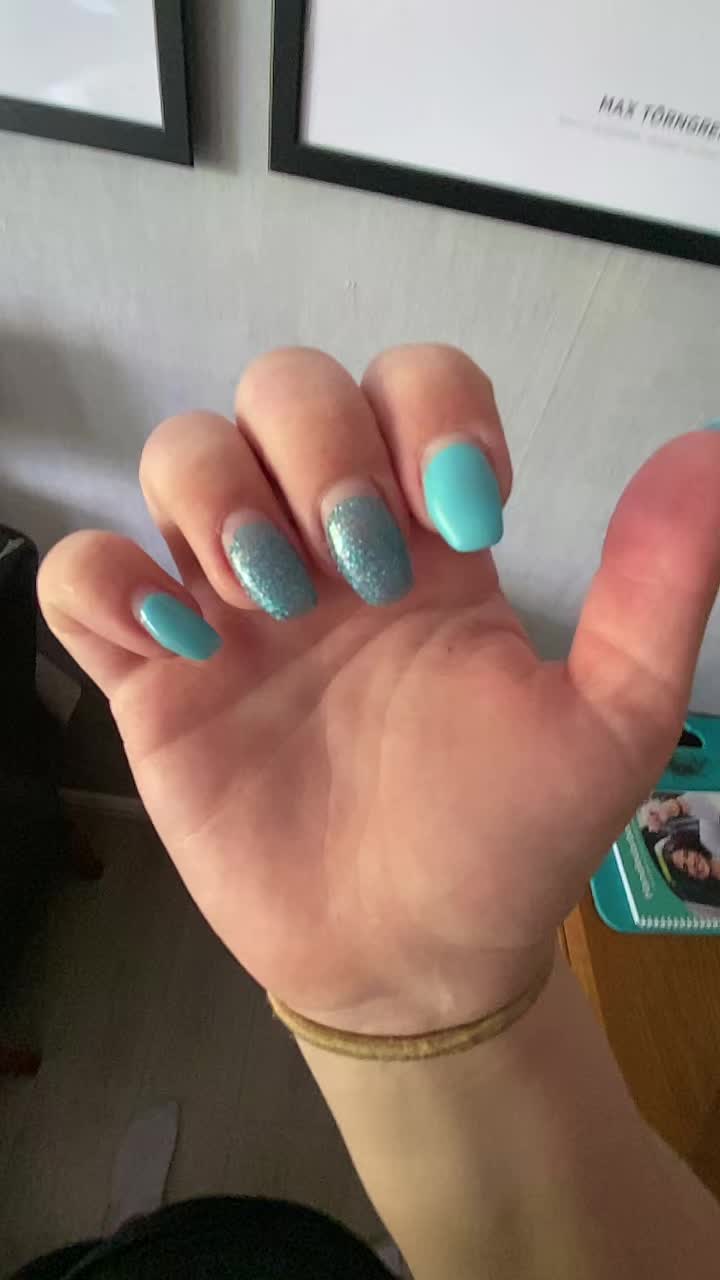 @Oliviatorngren
