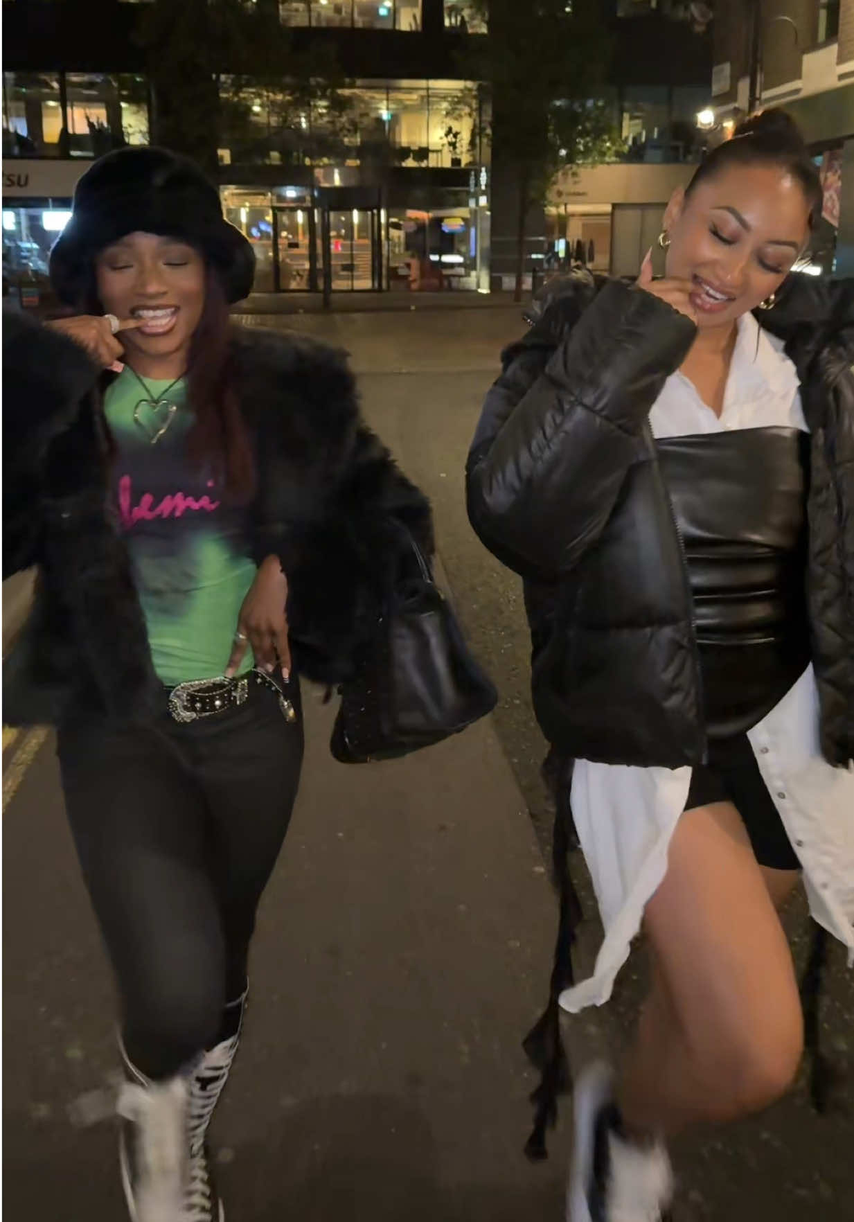 @EbonyChyna
