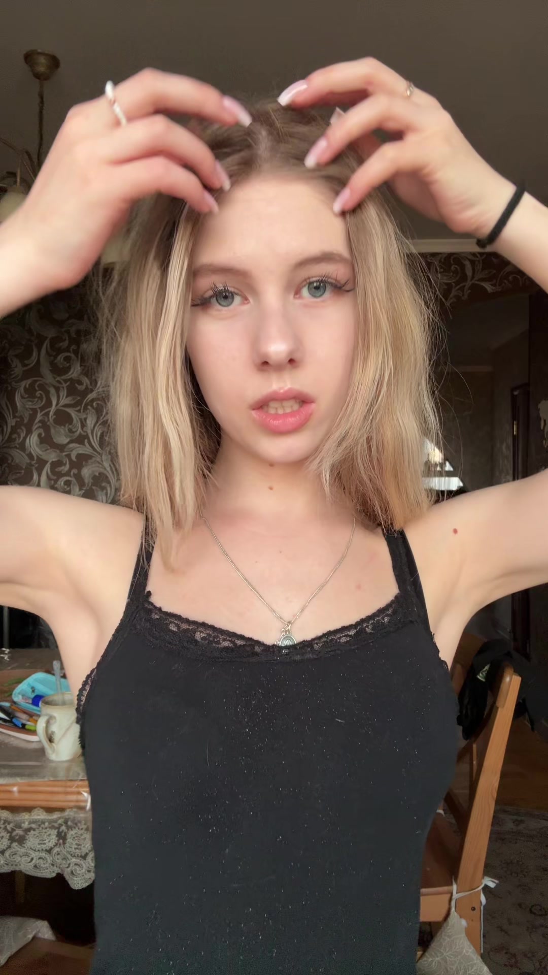 @Никуша