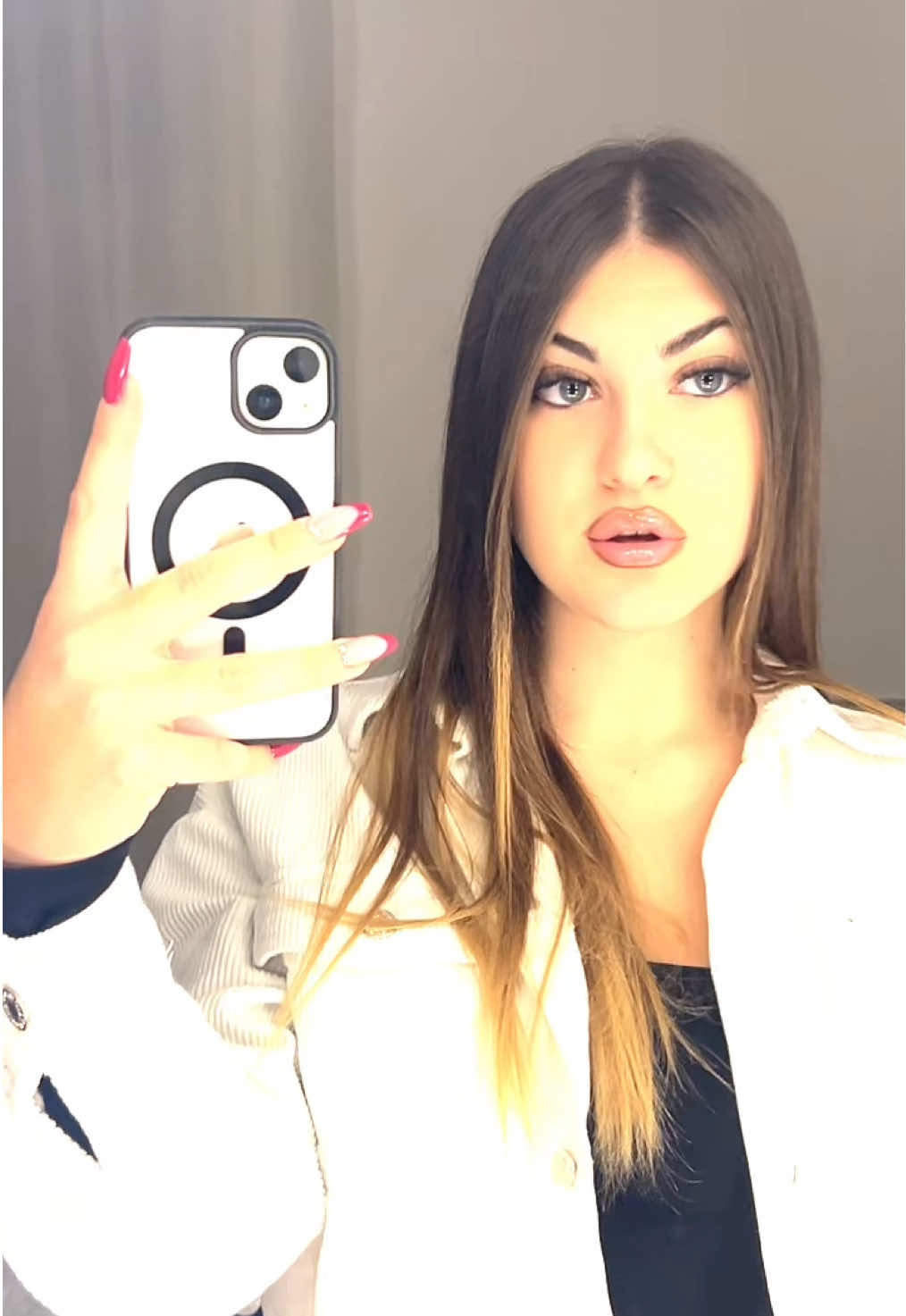 @Clara Basile