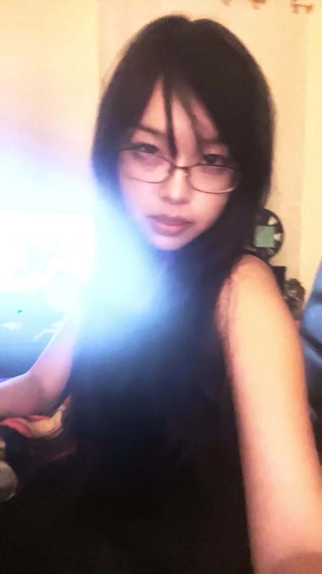 @❁