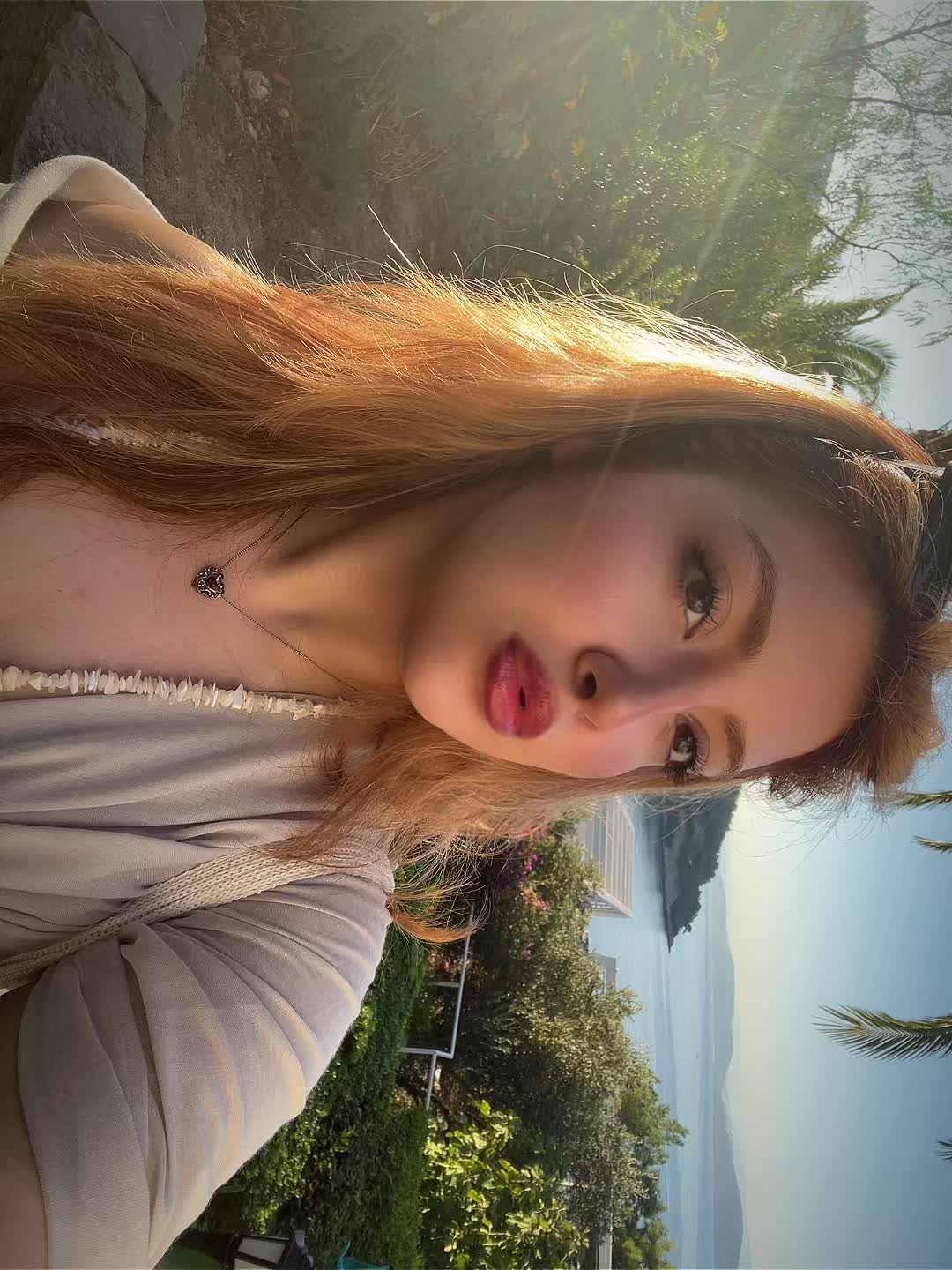 @🪽