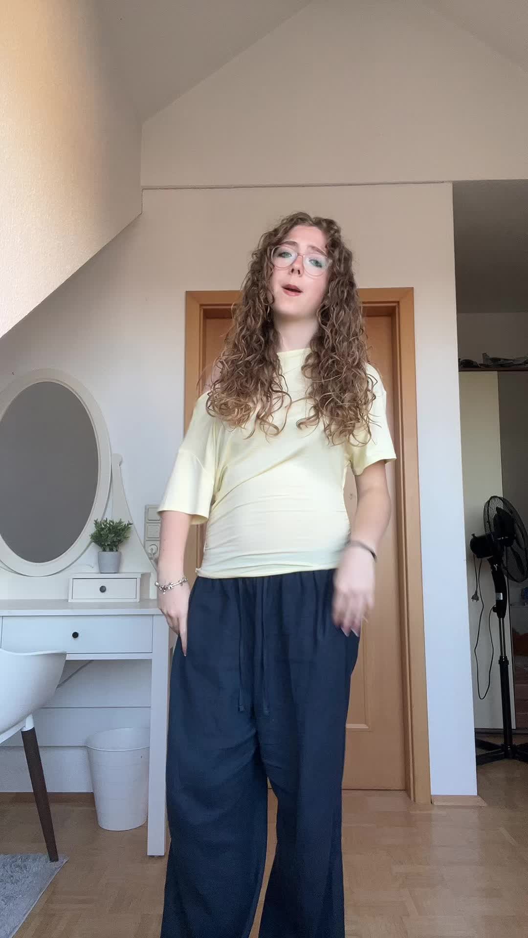 @𝒜𝓃𝓃𝒶𝒶𝒶𝒶𝒶