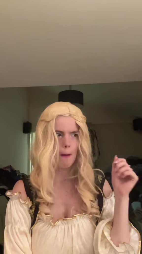 @Annelovescosplays