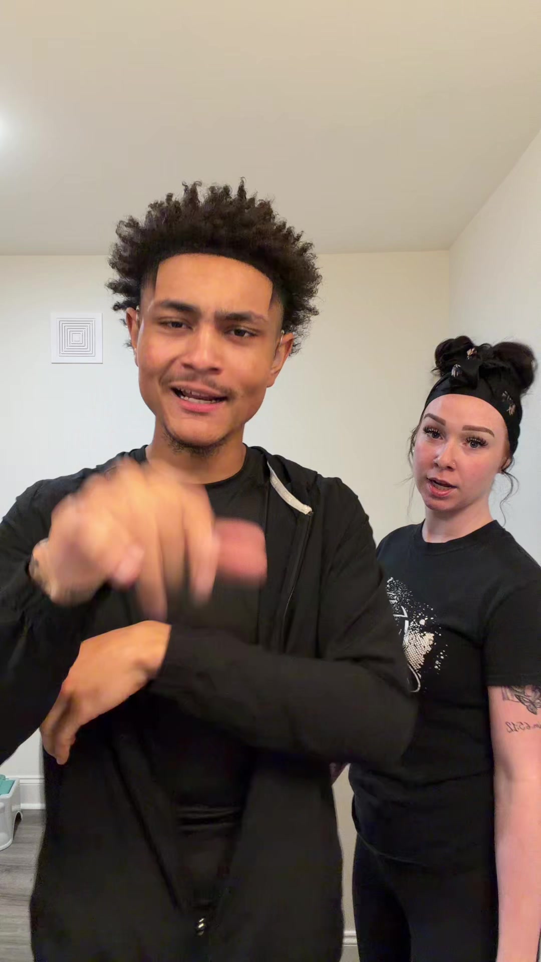 @kayyy