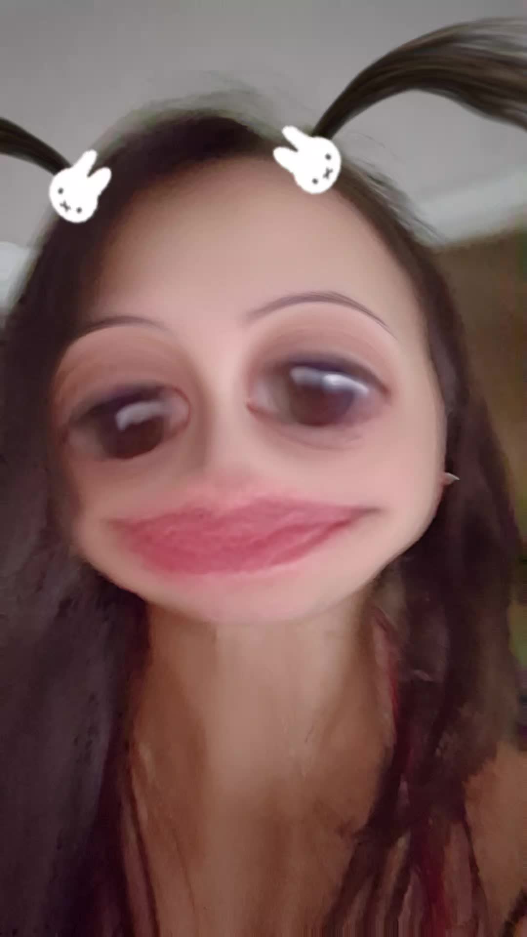 @Elisa