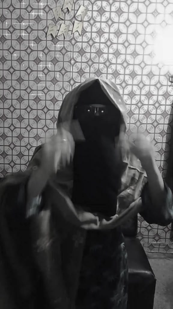 @once again ghost sister's