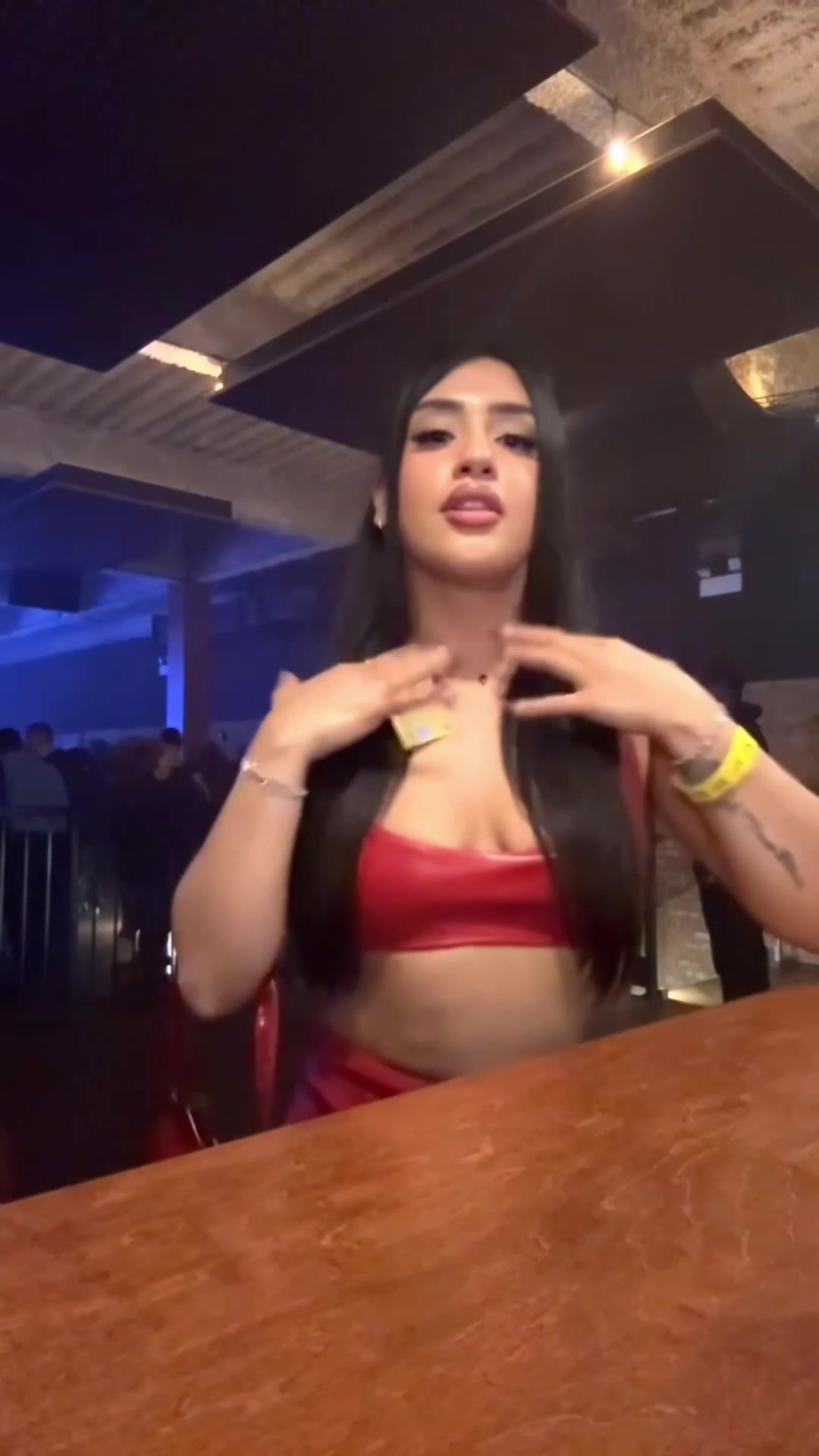 @menaanenaa_