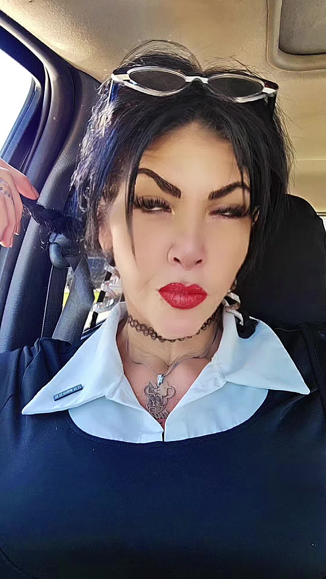 @Curvy Goddess