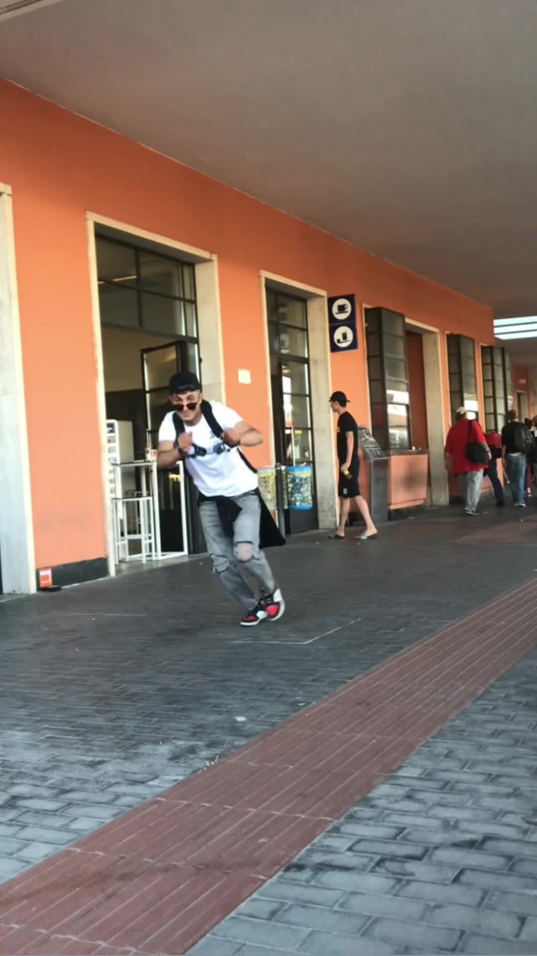 @Babynoblabla