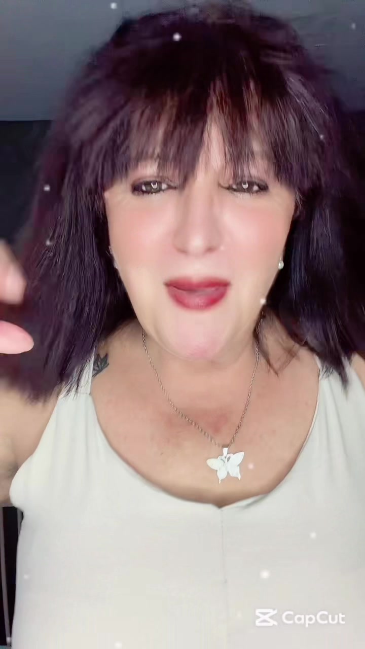 @Noviembre LXIII 🦋
