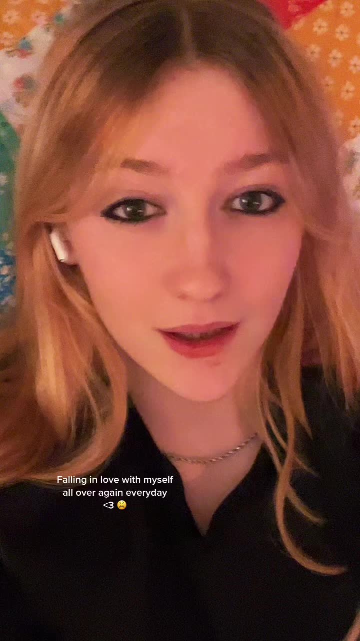 @Lo <3