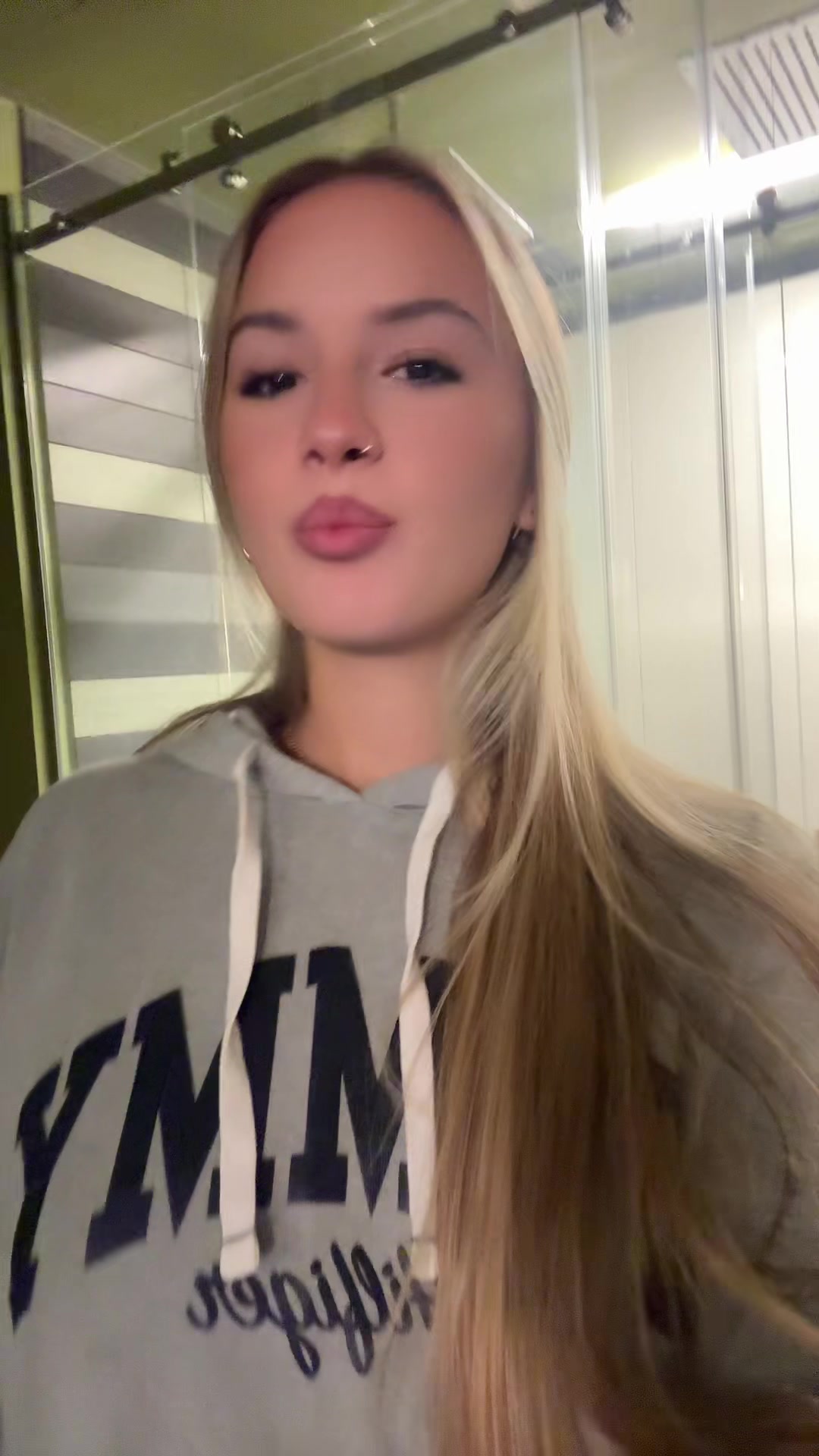 @stella