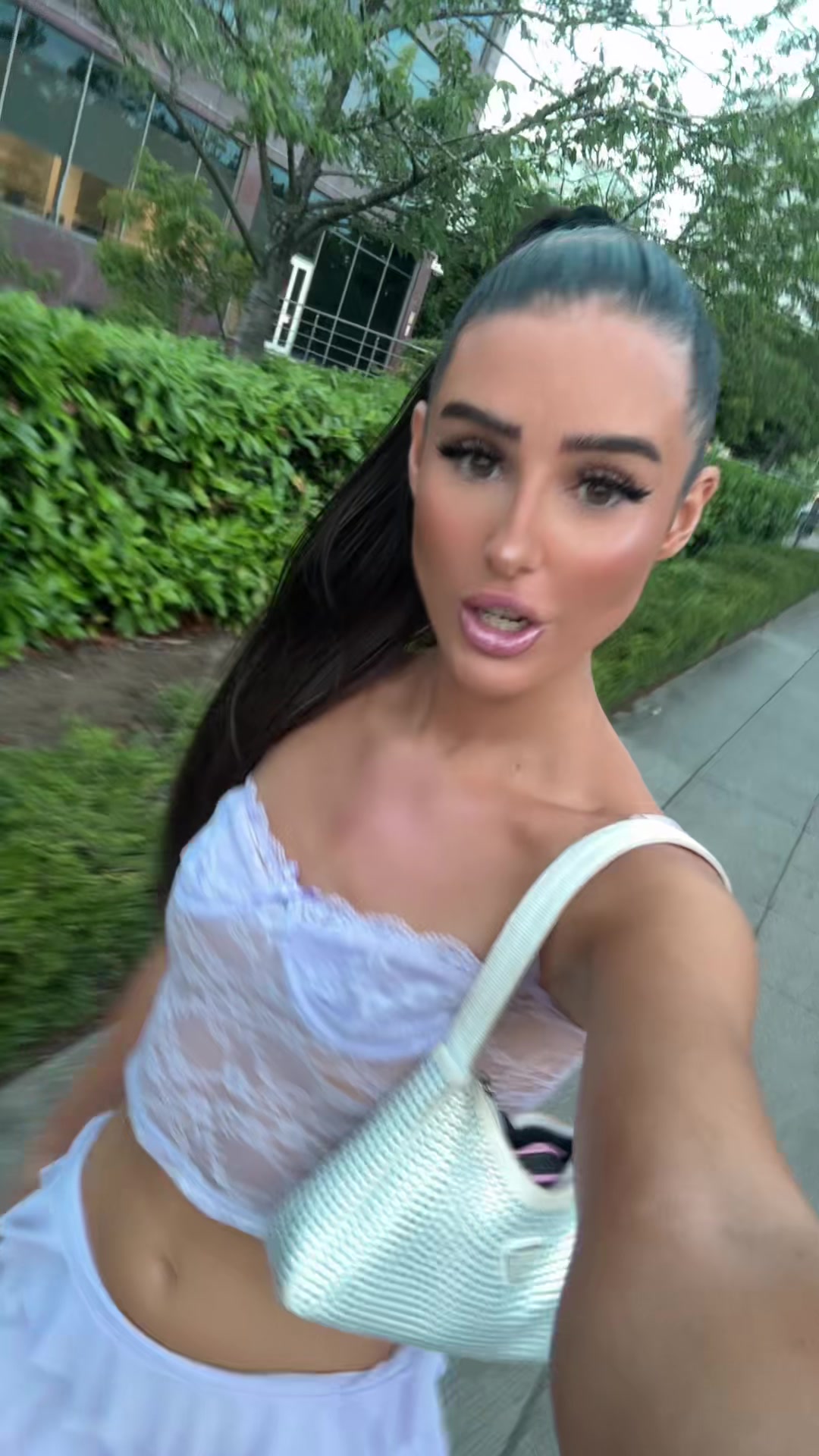 @laurenbeardonxo