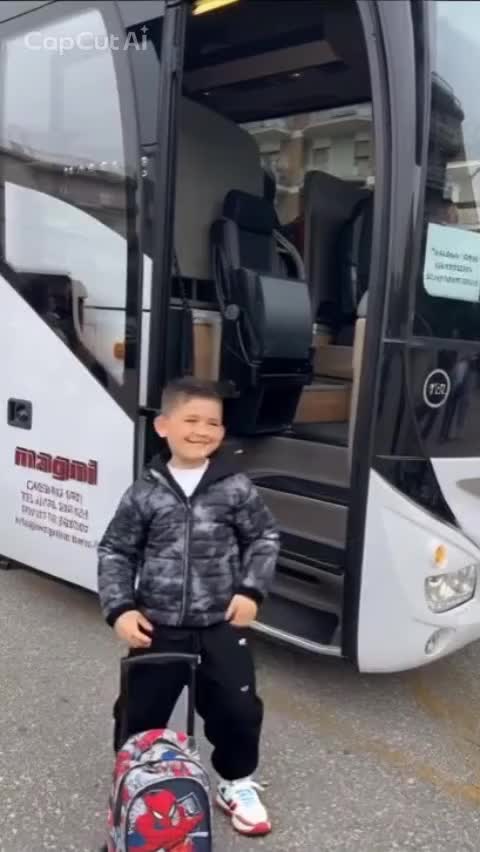 @LucaSuperDaddy