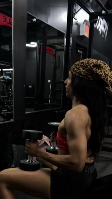 @weightsandshakes8