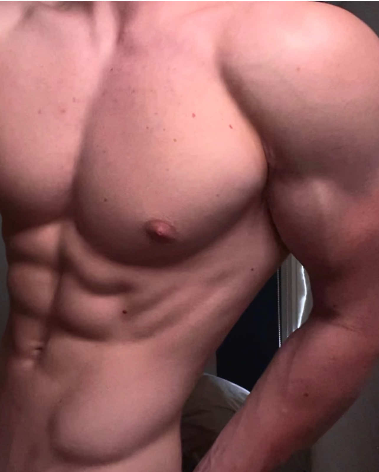 @Albertaesthetic