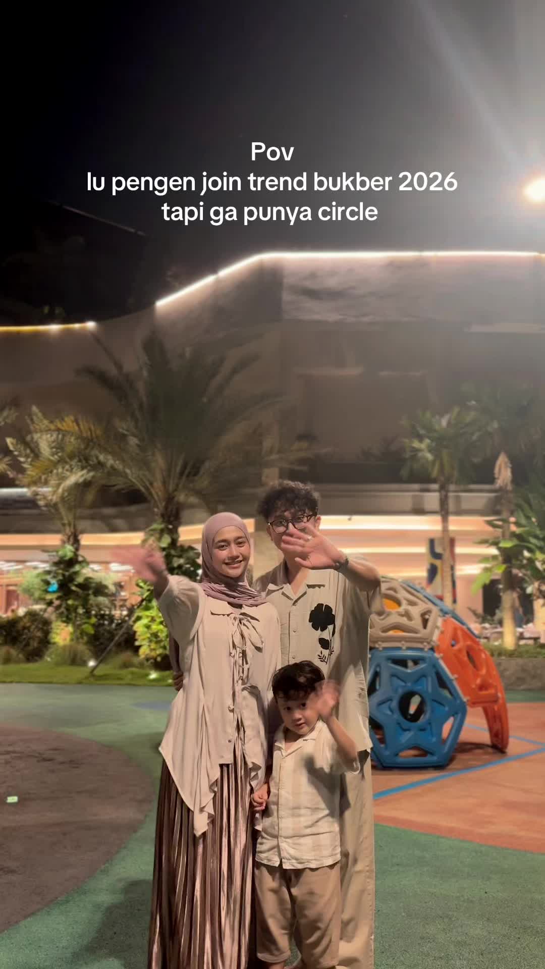 @momyca
