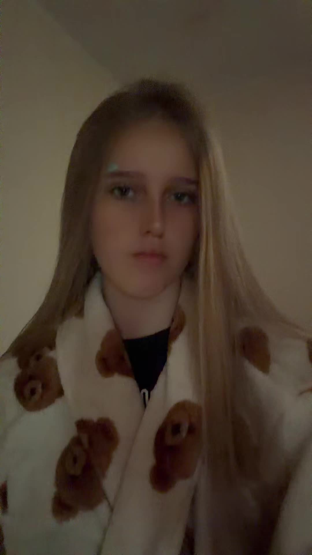 @aliciaroseꨄ