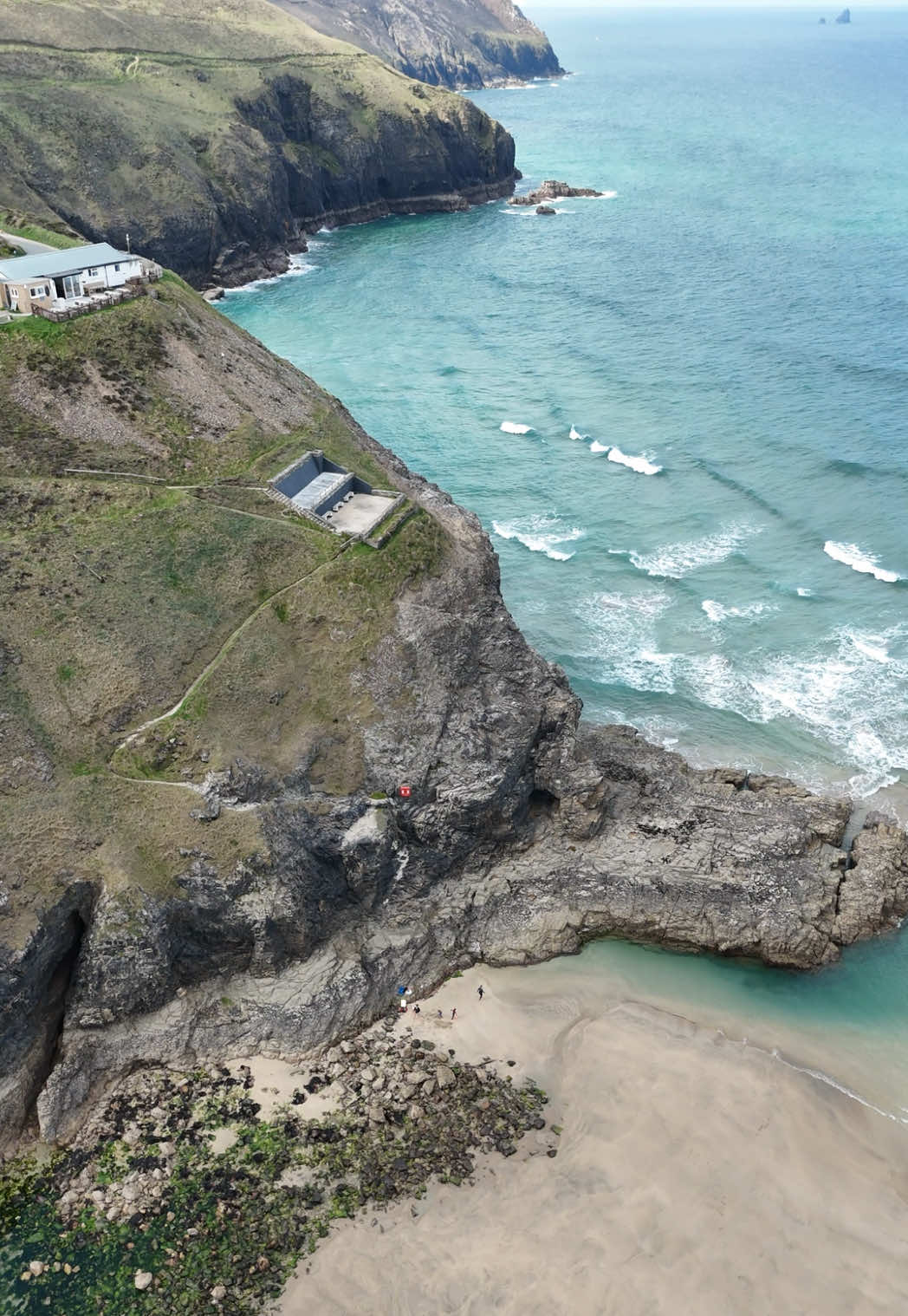 @DronescapeCornwall