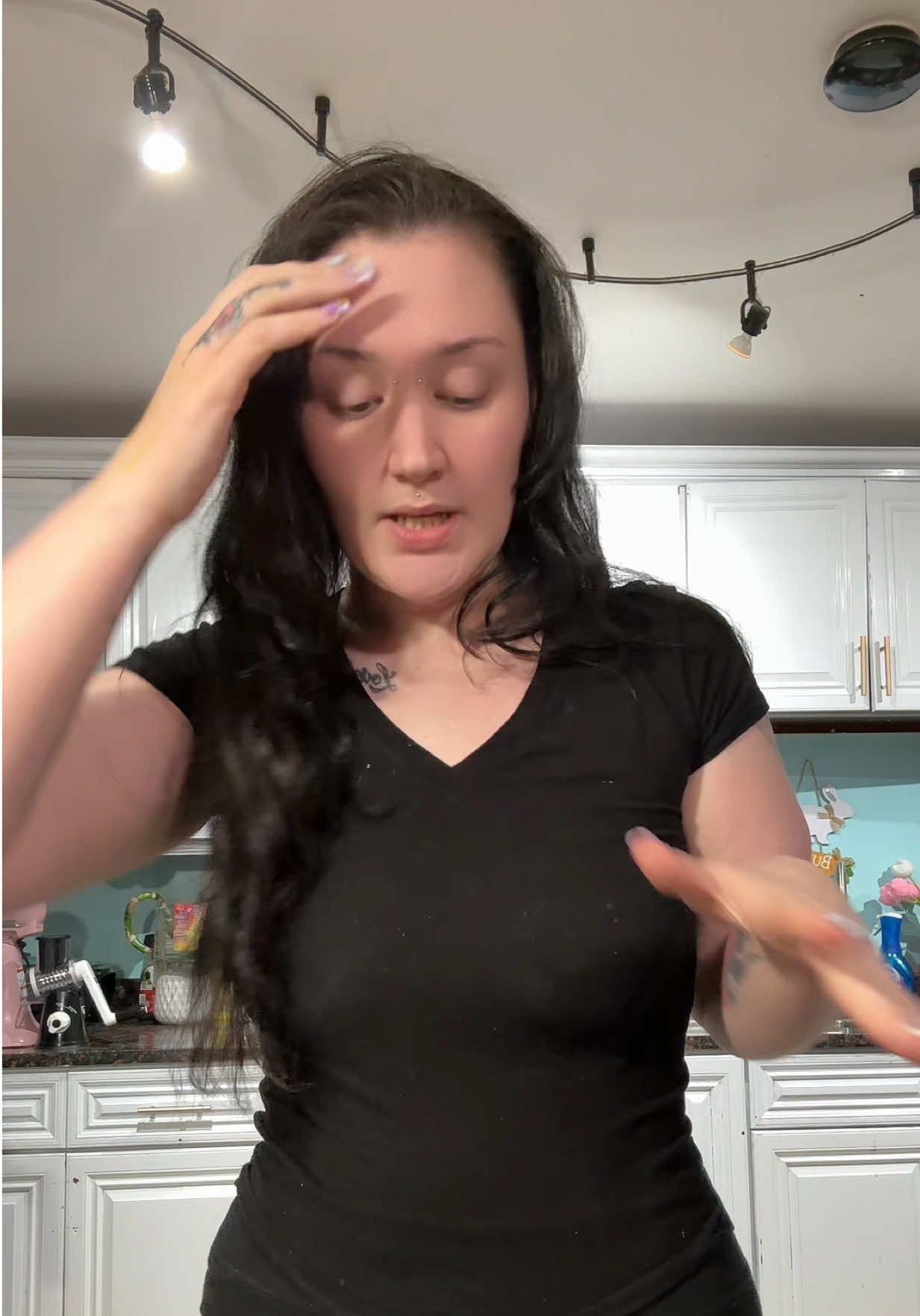 @Ashleyplusfour